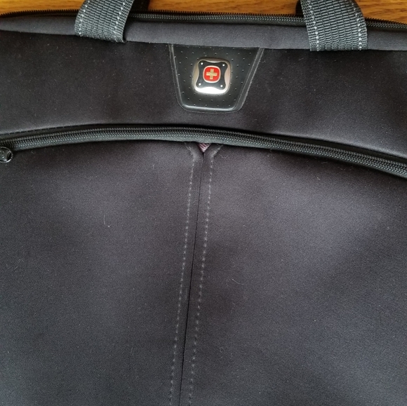 Swiss gear laptop case - Picture 2 of 5